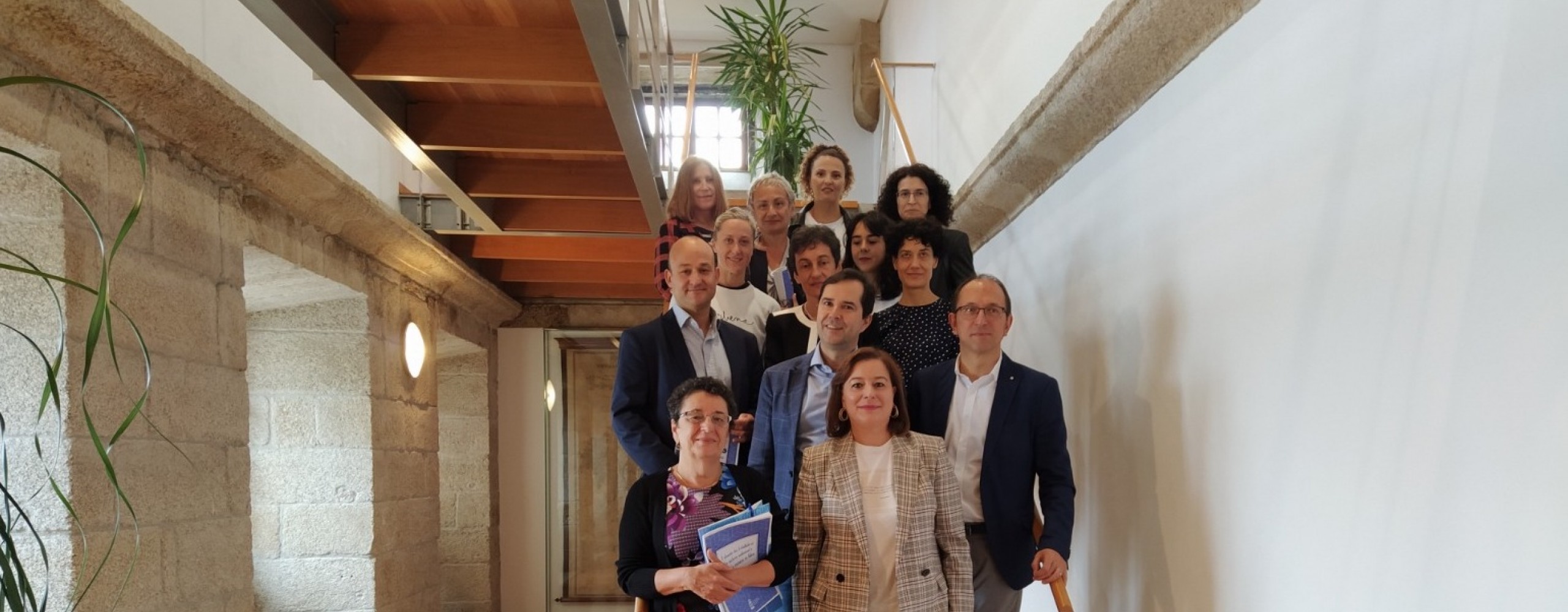 O Consello da Cultura Galega publica o informe sobre a situación das traballadoras do sector audiovisual e escénico impulsado pola AAAG, AGA, Escena Galega e a Mostra de Cangas